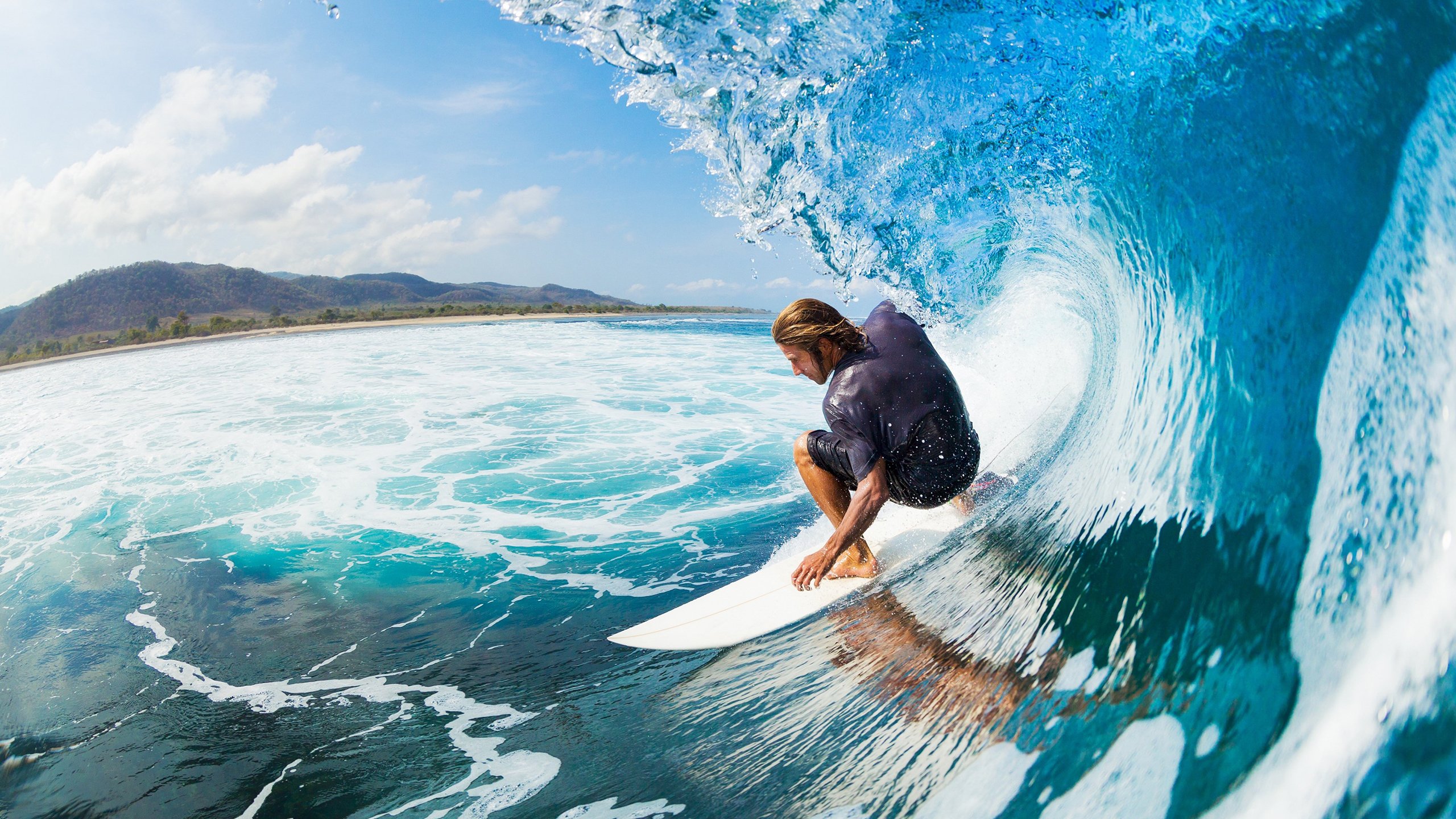 九游游戏中心官网-“英超争冠烽火燎原，胜负关系到最终排名”，英超实力分析