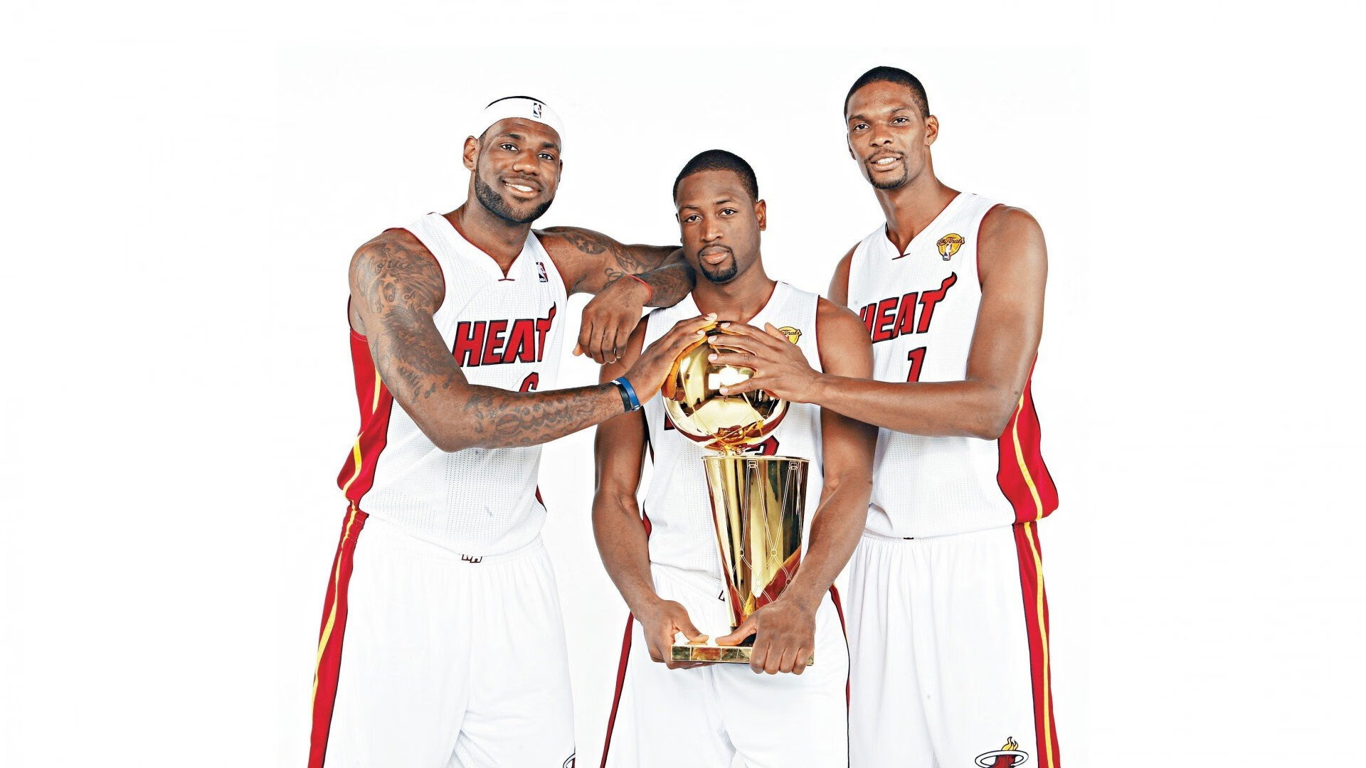 争冠热门不容忽视！拜仁主场大胜，全队势如破竹，拜仁对战